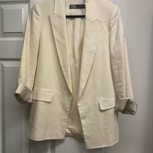 Zara Women's Elegant Off-White Blazer